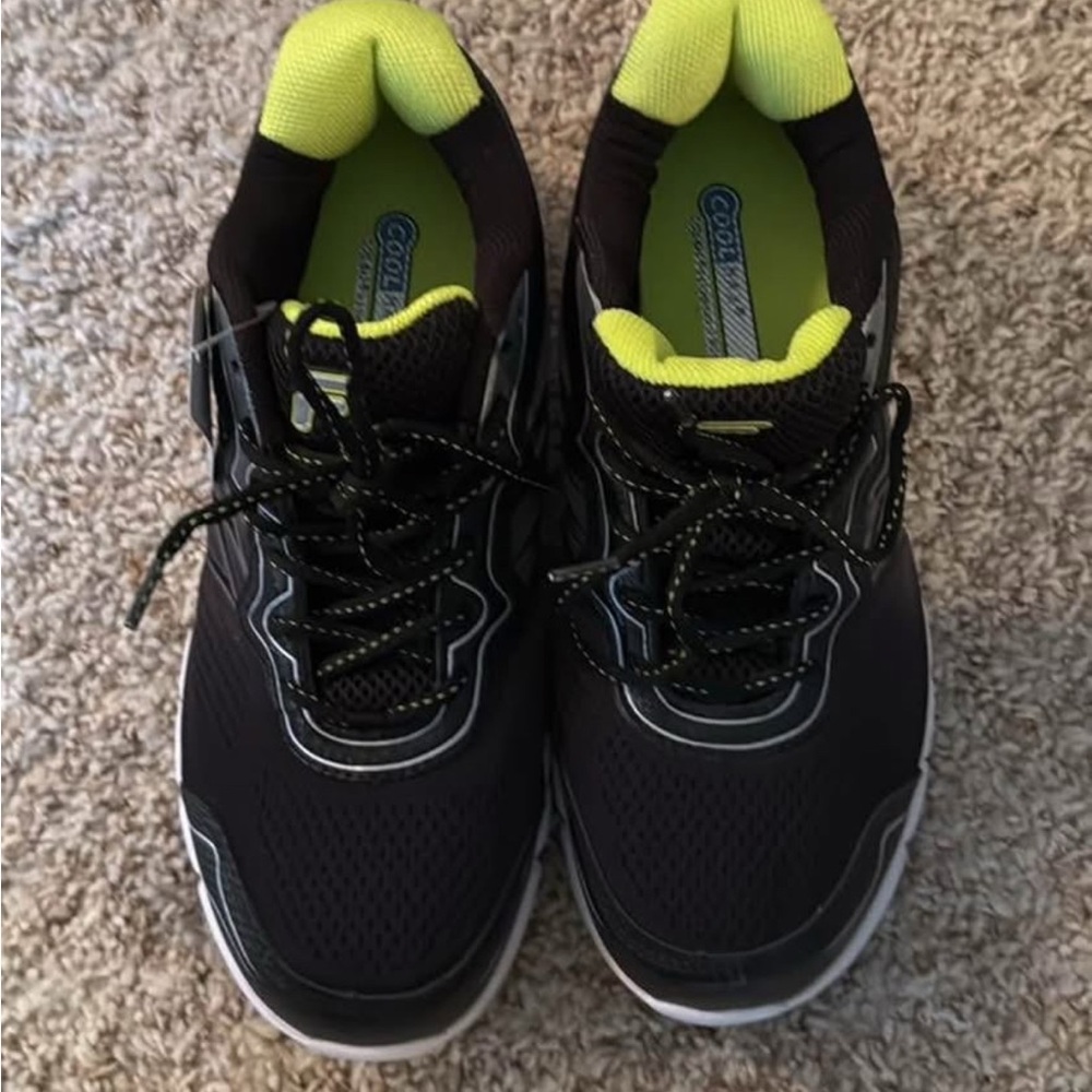 Men’s Sneakers (shoes)  Fila Size 10 (bought but never used)